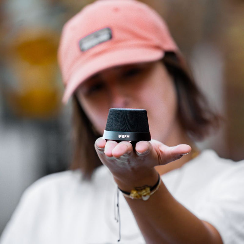 Cloudbreak Mag Bluetooth Speaker